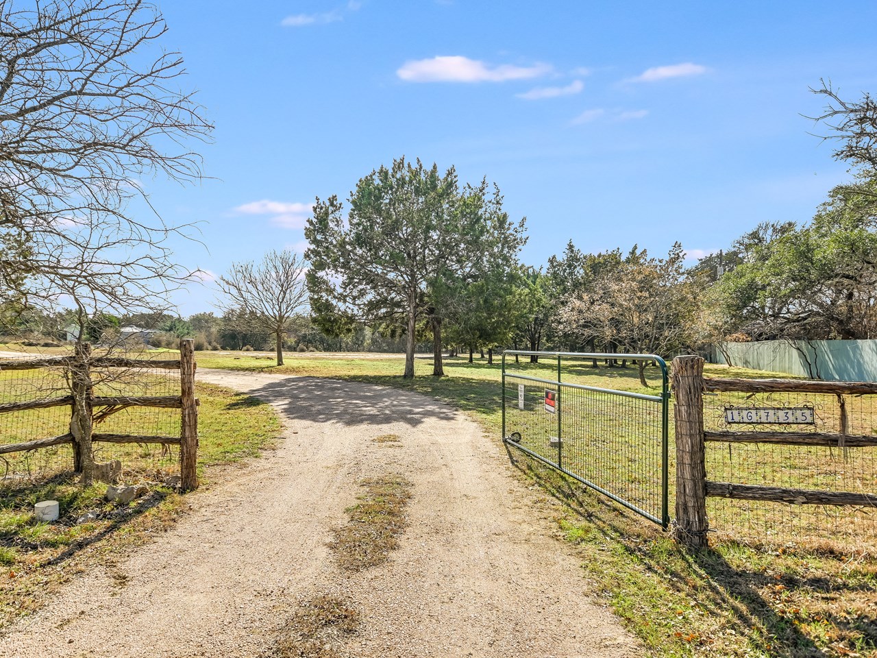 16735 Rocky Ridge Rd